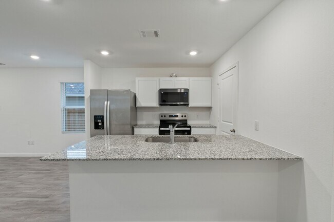 Building Photo - 12070 William Trails Cir