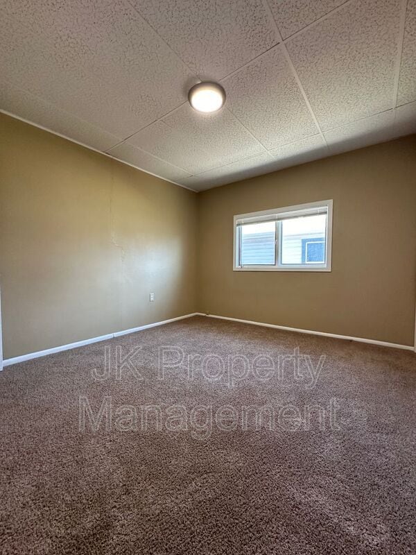 Building Photo - 2510 2nd Ave N