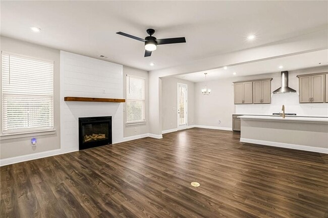 Building Photo - 639 Tigers Eye Ter