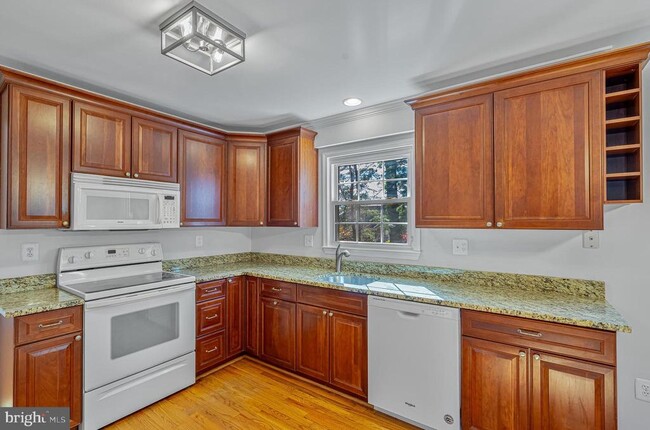 Building Photo - 8423 Hunt Valley Dr