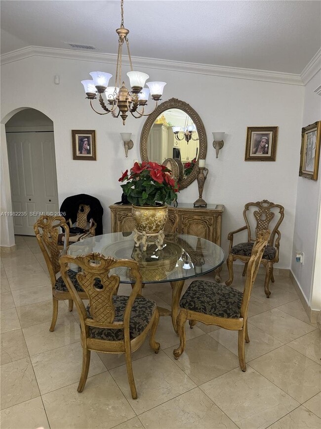 Building Photo - 14831 Kendale Lakes Blvd