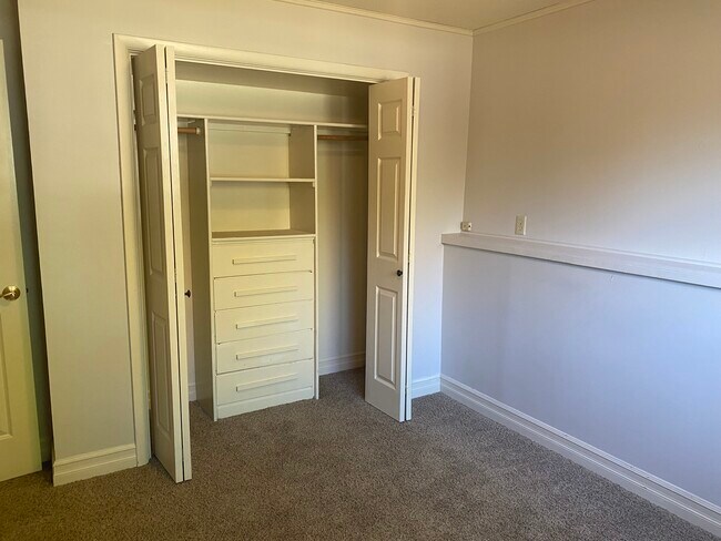 Bedroom #4 (Basement) - 317 N 21st Ave