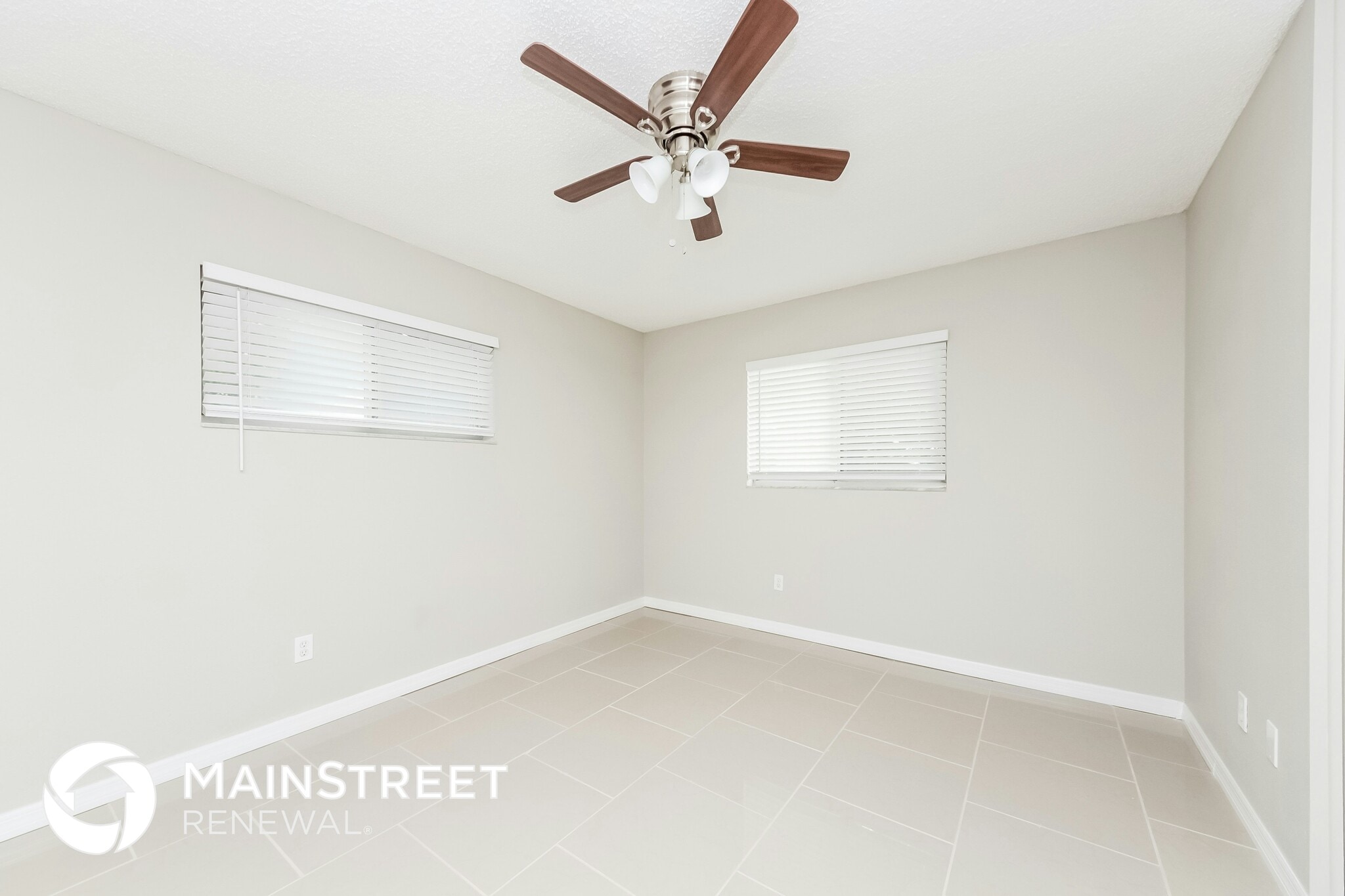 Building Photo - 7236 Plantain Dr