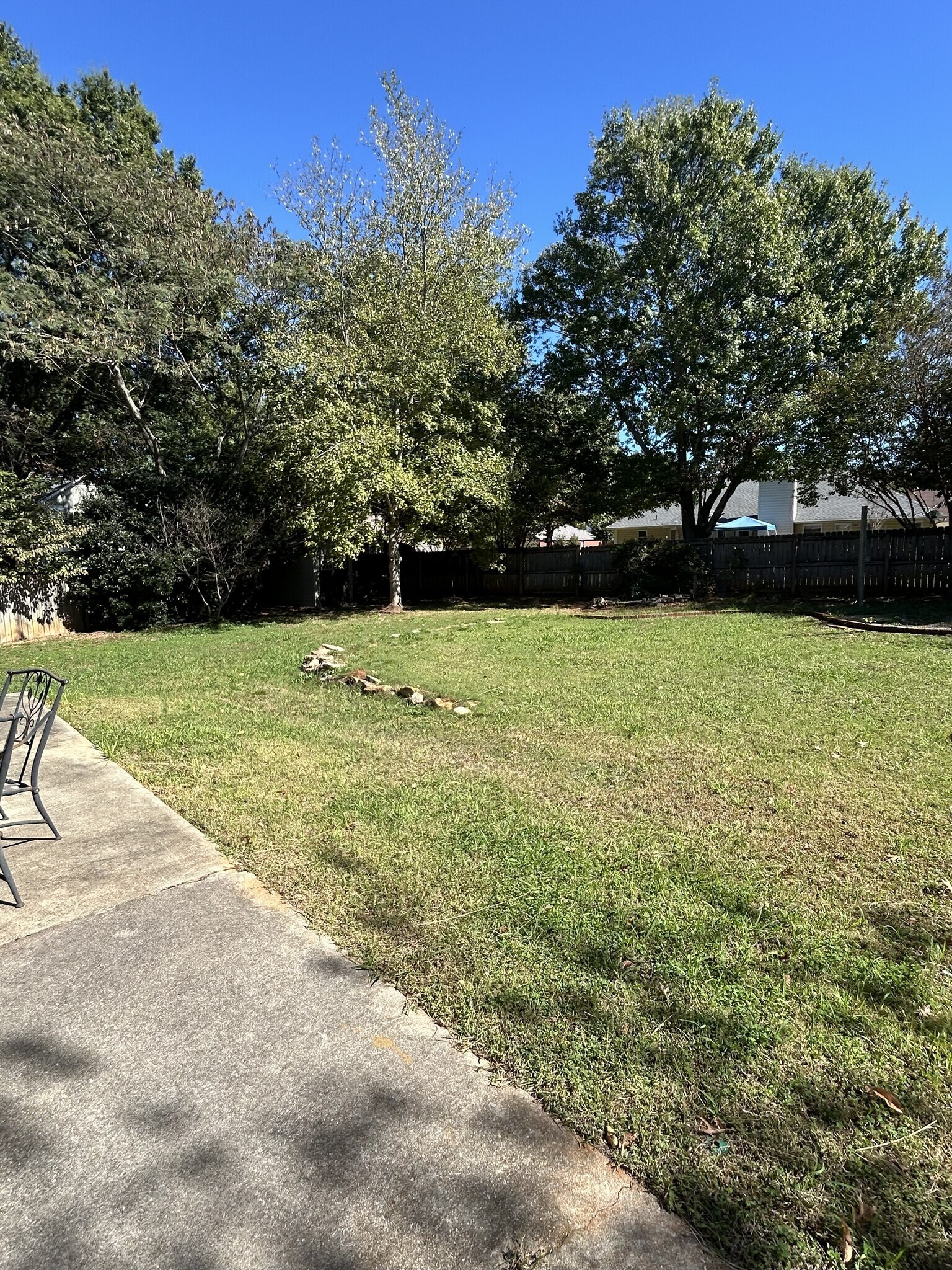Building Photo - 103 Bell Rosa Ct