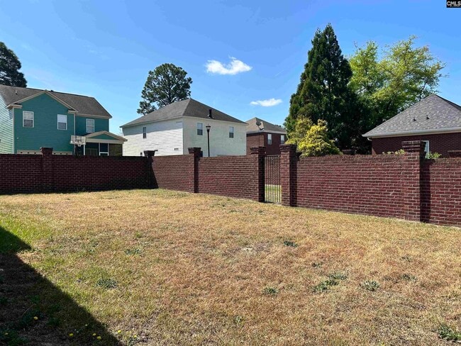 Building Photo - 905 Layton Way