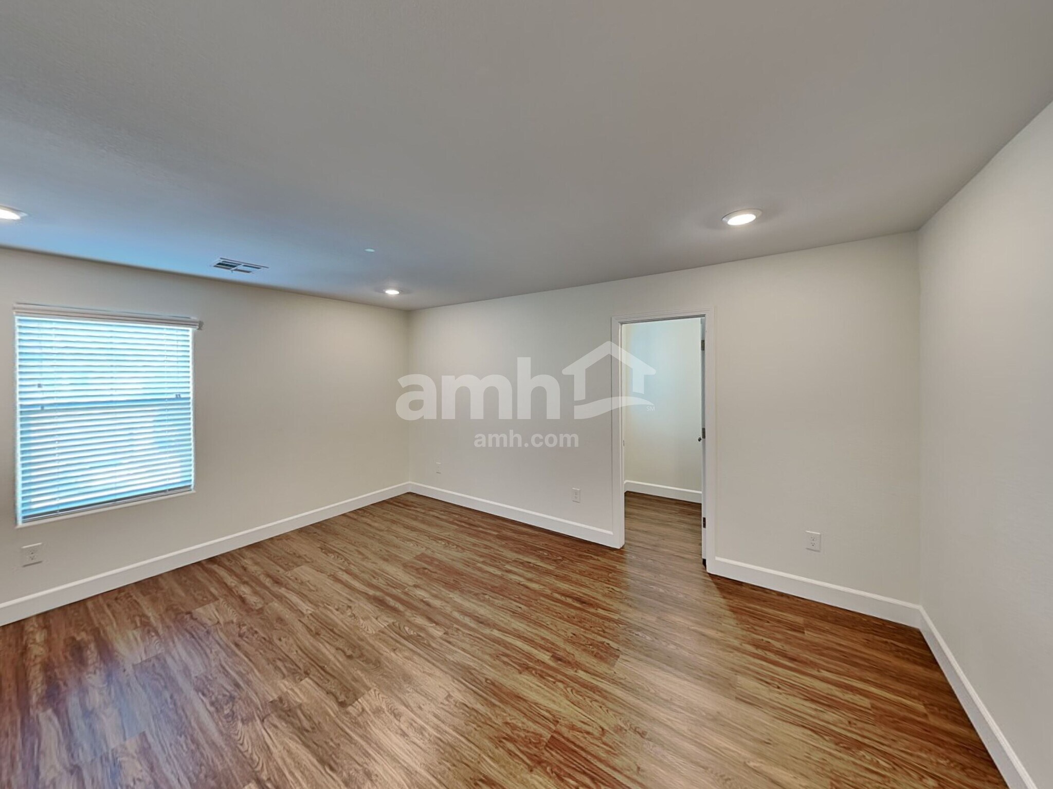 Building Photo - 8163 Inhibition Ct