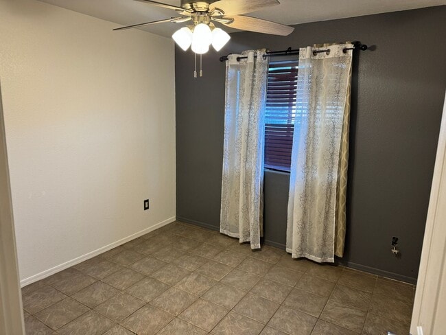 Building Photo - Solar Panels included on the 3 bedroom 2 b...