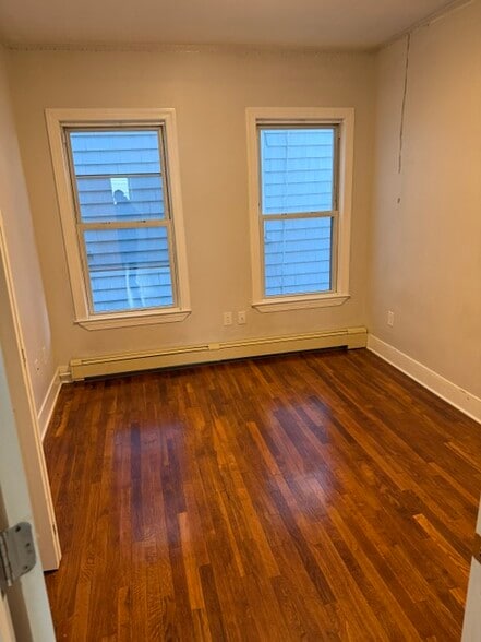 Building Photo - 17 Sewall St