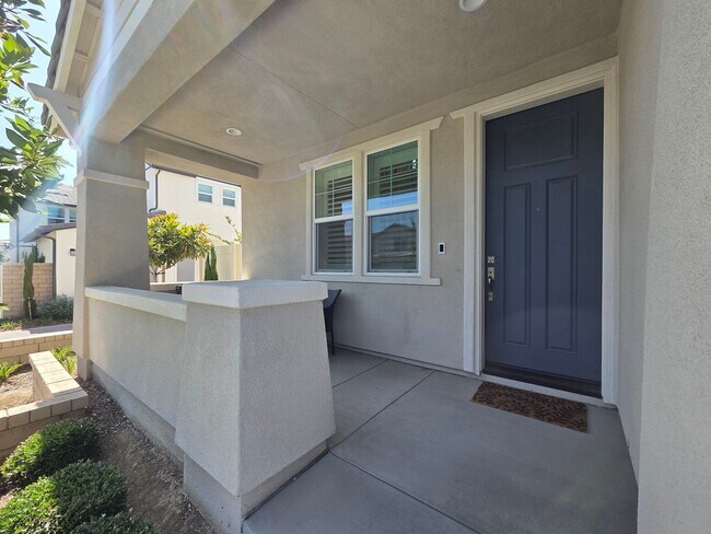 Building Photo - 10833 Bridgeport Rd