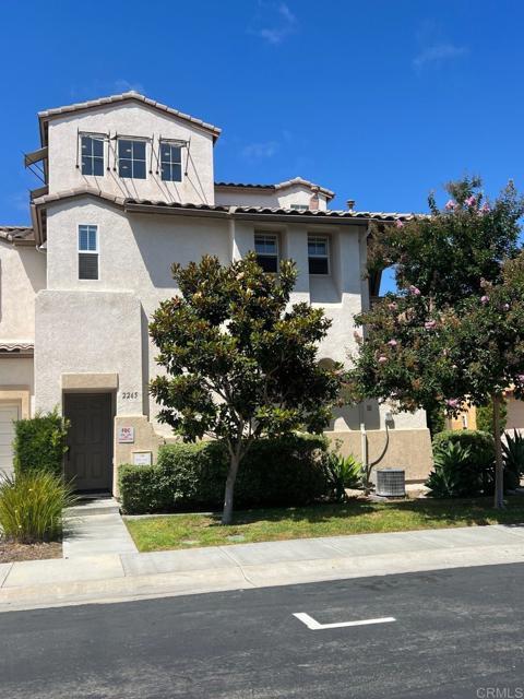 Primary Photo - 2265 Alicante Cove