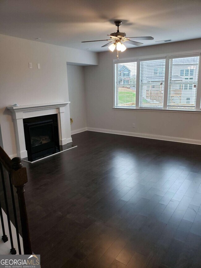 Building Photo - 4735 Watkins Wy