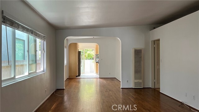 Building Photo - 2321 Cloy Ave