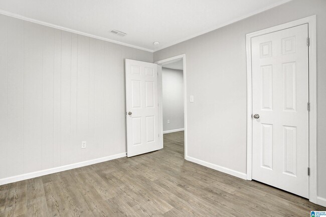 Building Photo - 5201 Mulga Ave
