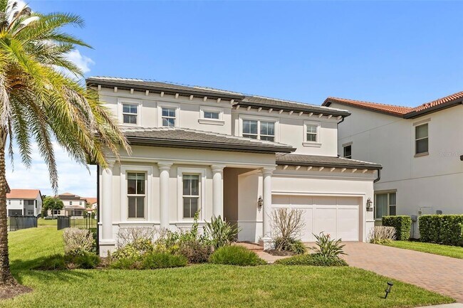 Building Photo - 10511 Royal Cypress Way