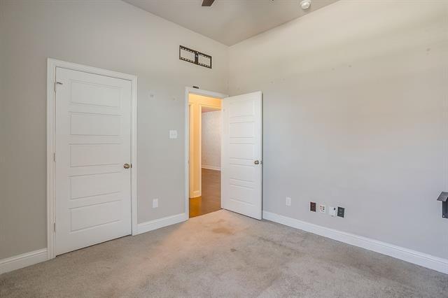 Building Photo - 12400 Angel Vine Dr