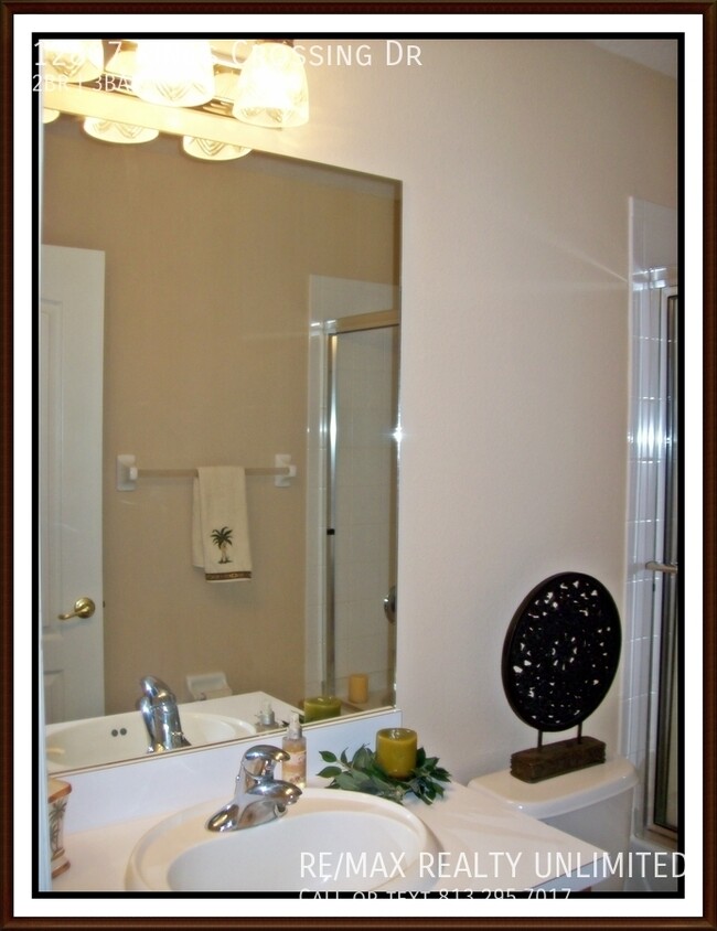 Building Photo - 12807 Kings Crossing Dr