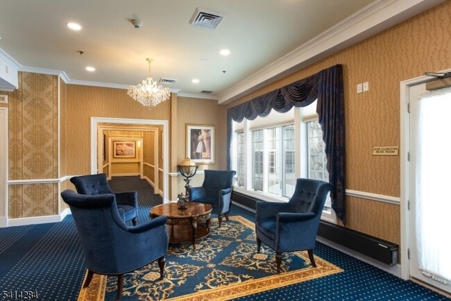 Building Photo - 41 Springfield Ave