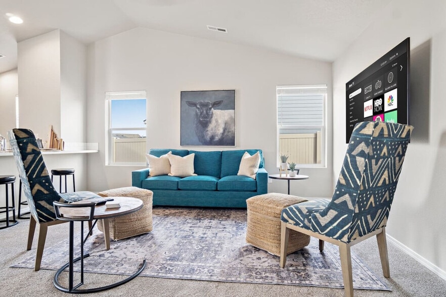 Building Photo - 11590 Maidstone St