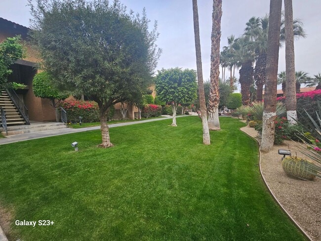 Building Photo - Prime Palm Springs living in the gated community of Rancho El Mirador