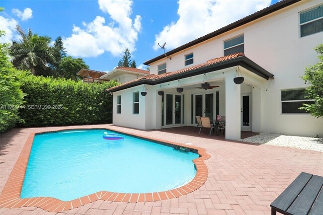 Building Photo - 15270 SW 115th Terrace