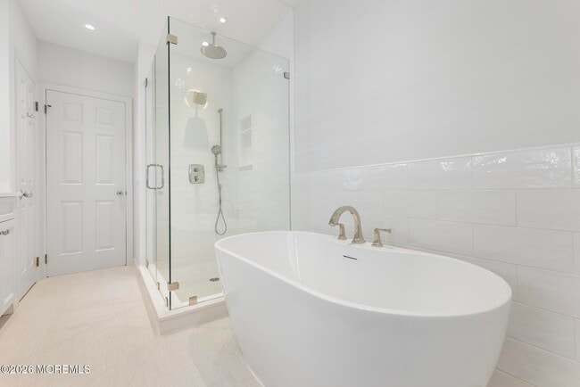 Building Photo - 954 Barnegat Ln