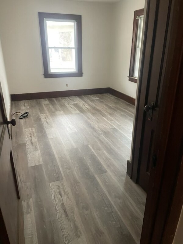 Building Photo - 46 Brighton Dr
