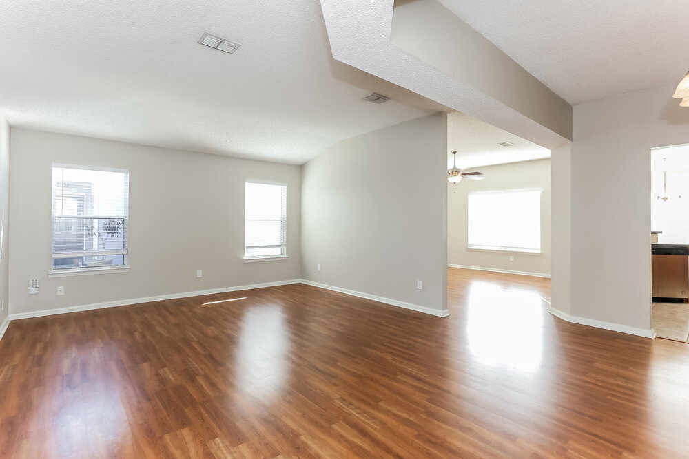 Building Photo - 12327 Sondra Cove Ct