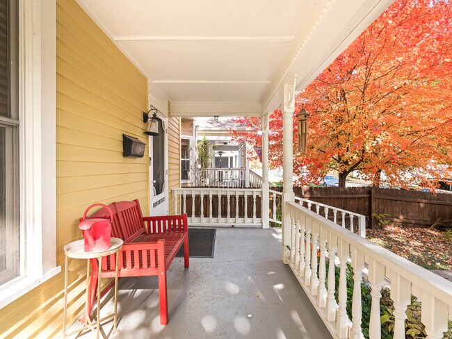 Building Photo - 622 N Hamilton Ave