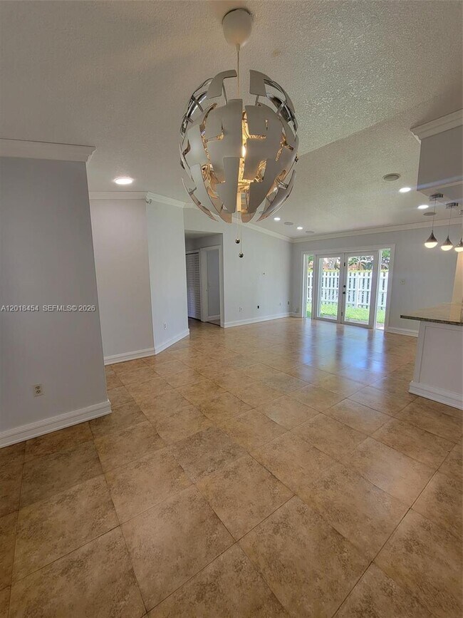 Building Photo - 14115 Langley Pl