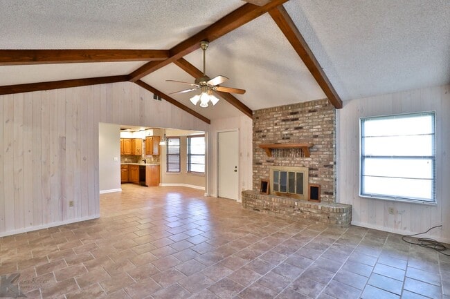 Building Photo - Cul-de-Sac 3/2/2; Ward, Madison, Cooper schools