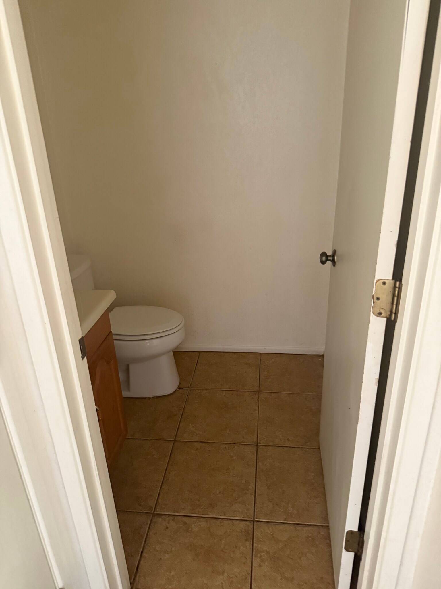 Building Photo - 433 Avenida Garza