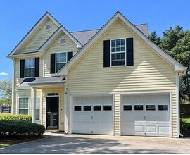 Building Photo - 225 Lee Ct