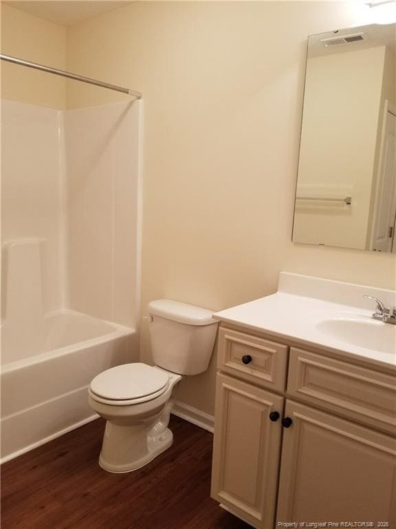 Building Photo - 2402 7th Street Rd