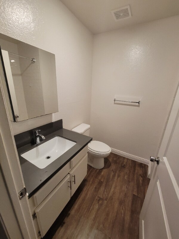 Building Photo - 4124 N Eagle Rock Blvd