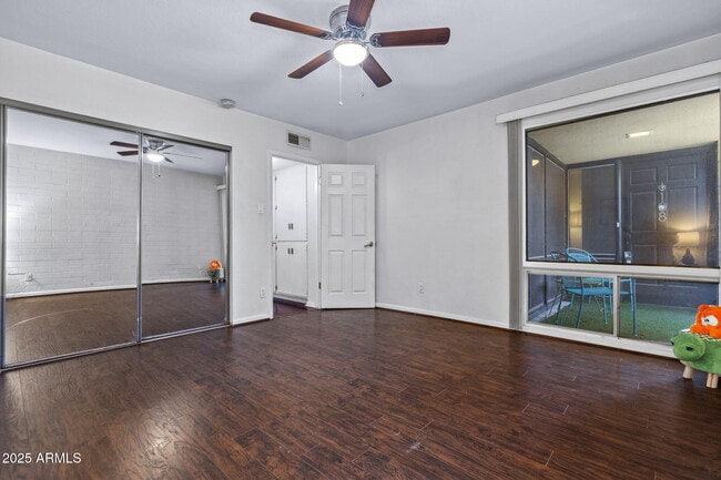 Building Photo - 6501 N 17th Ave