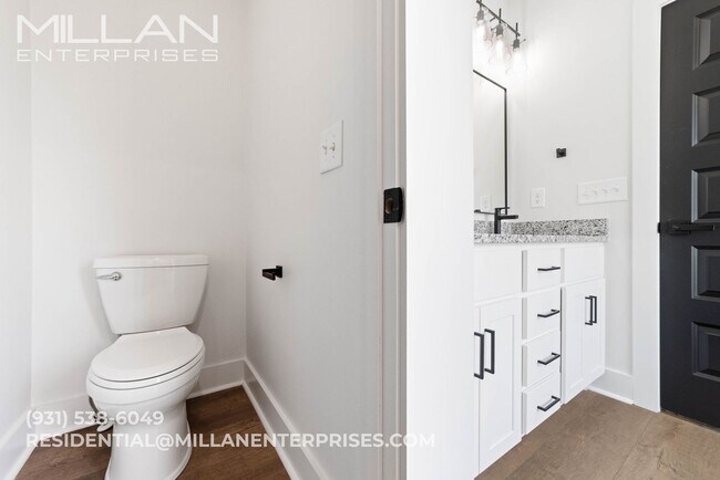 Building Photo - Luxury Modern Home with Covered Deck & Bonus Room - Enjoy Your First Month FREE with a 13-Month L...