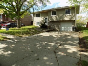 Building Photo - BCR 148 Sante Fe Trail-