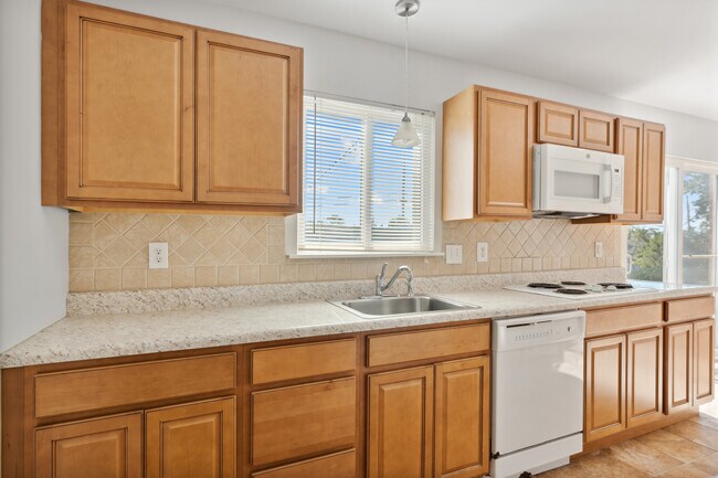 Building Photo - 5328 Cherryview Ln