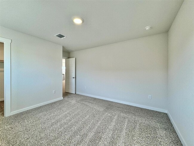 Building Photo - 404 Tinto St