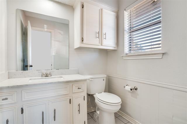 Building Photo - 4610 Candlestick Dr