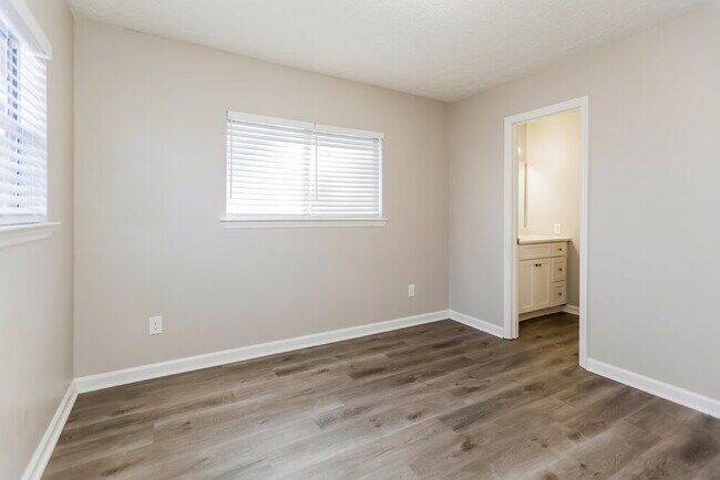 Building Photo - 4770 Millbank Ct