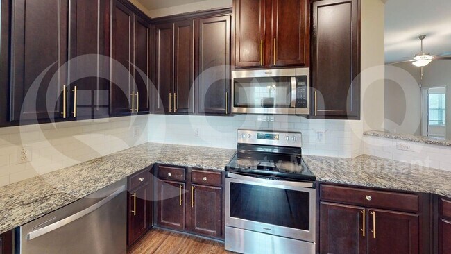 Building Photo - 705 Juneberry Dr