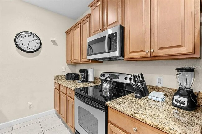 Building Photo - 8974 California Palm Rd