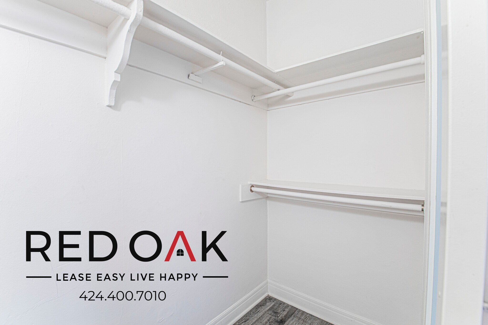 Building Photo - 121 N Kenmore Ave