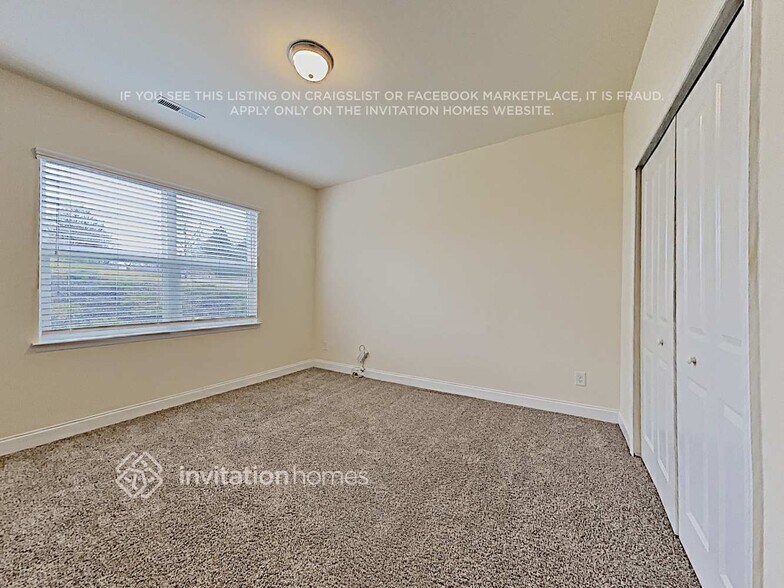 Building Photo - 7823 Pope Farm Rd