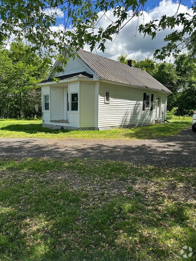 Building Photo - Cottage in Port Tobacco
