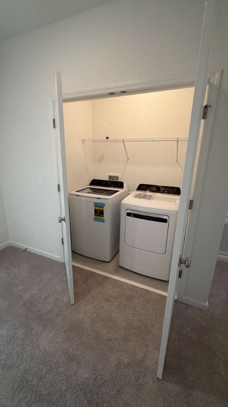 Building Photo - 382 Sol Vis Dr