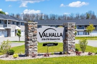 Building Photo - Valhalla