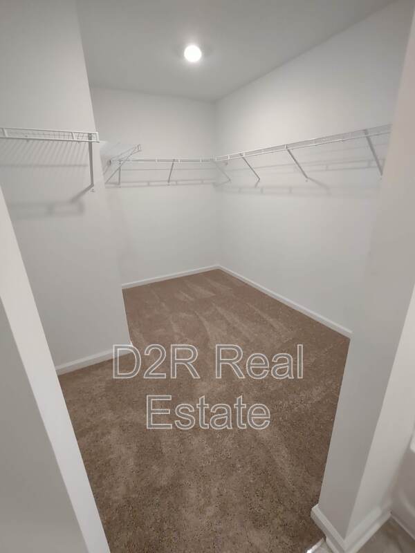 Building Photo - 1199 Saticoy Ct