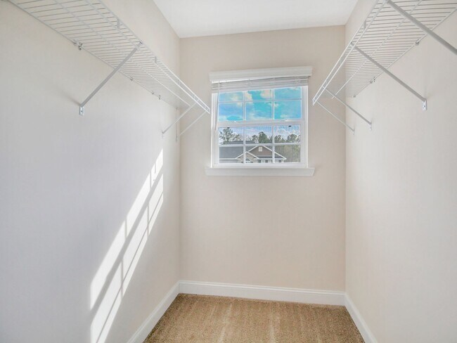 Building Photo - 85 Kinlock Ct